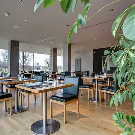 Ξενοδοχείο Centro Park Stuttgart, Trademark Collection By Wyndham Όστφιλντερν