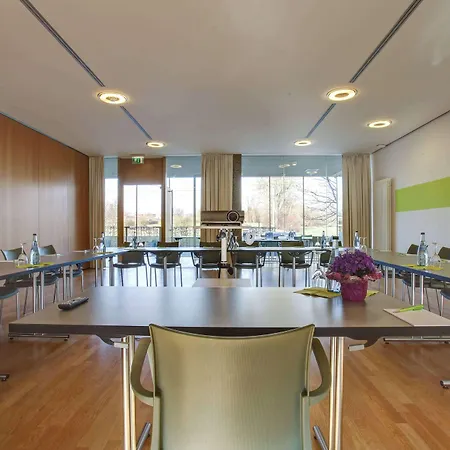 Ξενοδοχείο Centro Park Stuttgart, Trademark Collection By Wyndham Όστφιλντερν