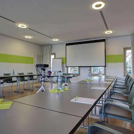 Centro Park Stuttgart, Trademark Collection By Wyndham 3* Ostfildern