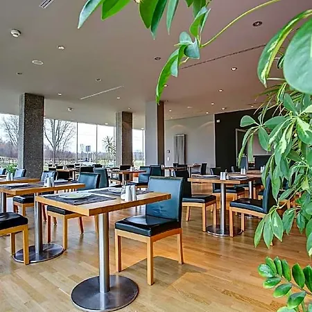 Centro Park Stuttgart, Trademark Collection By Wyndham 3* Ostfildern