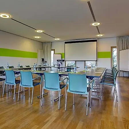 Centro Park Stuttgart, Trademark Collection By Wyndham 3* Ostfildern