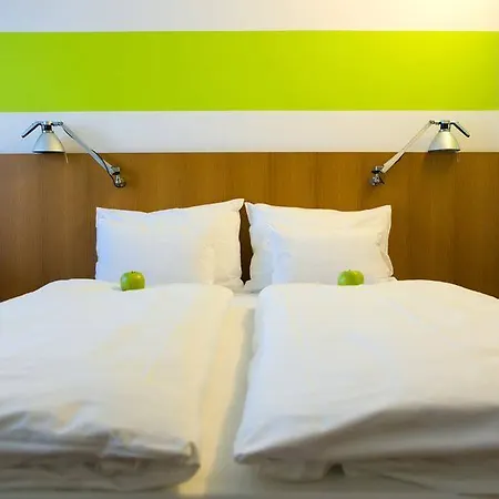Centro Park Stuttgart, Trademark Collection By Wyndham 3* Ostfildern